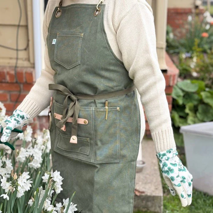 Gardening Apron - Waxed Canvas Apron with Pockets