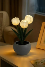 Bloom Eclaire Lighted Flower Lamp