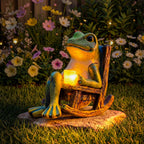 Glowing Solar Frog Statue Light