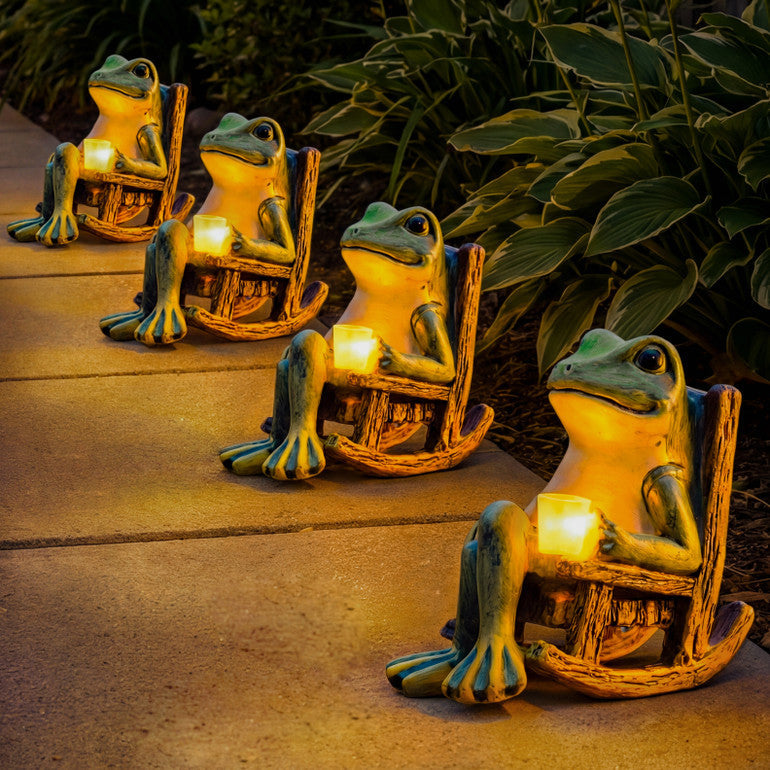 Glowing Solar Frog Statue Light
