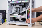 ARGB GPU Support Bracket – Vertical Graphics Card Holder with Temperature Display, Mirror Lighting and 5V 3-Pin Desktop PC Connection