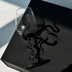 Black Snake Sculpted Wine Glass