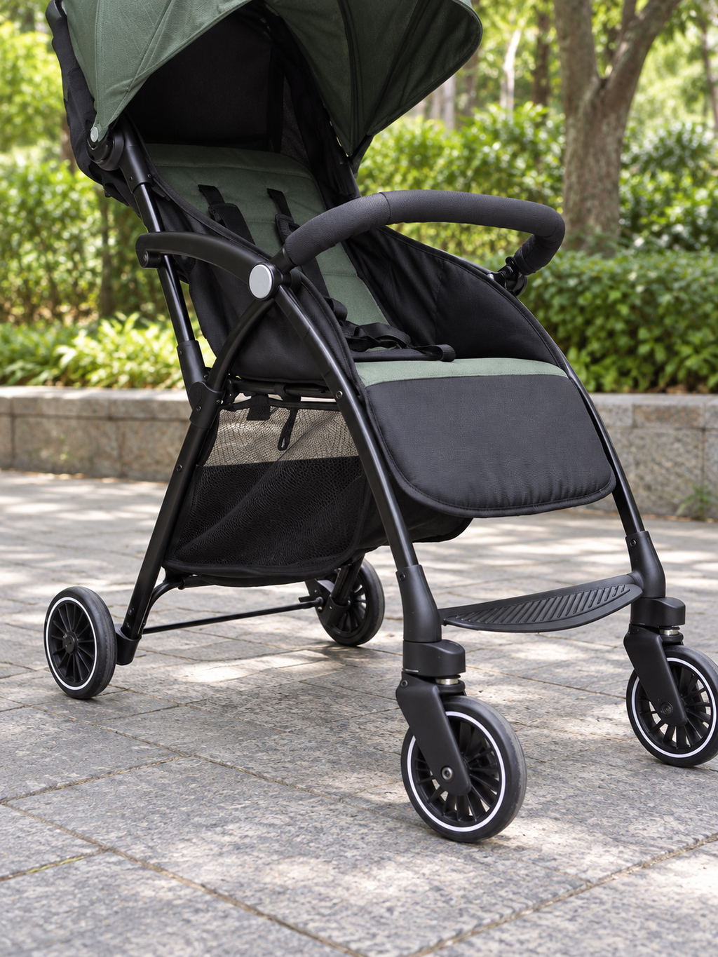 Easy Errand Lightweight Reclining Baby Stroller