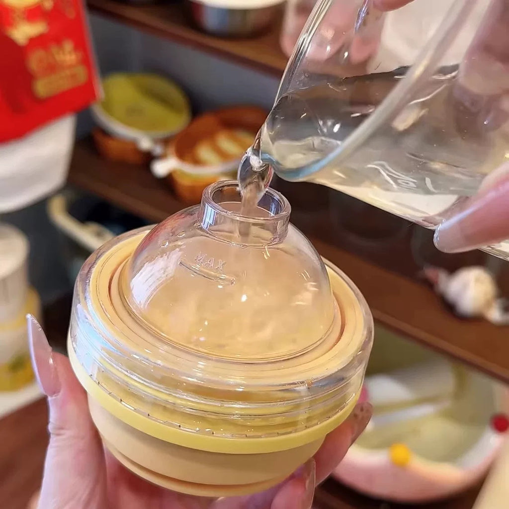 RoundRoll Foldable Silicone Ice Ball Drink Cup