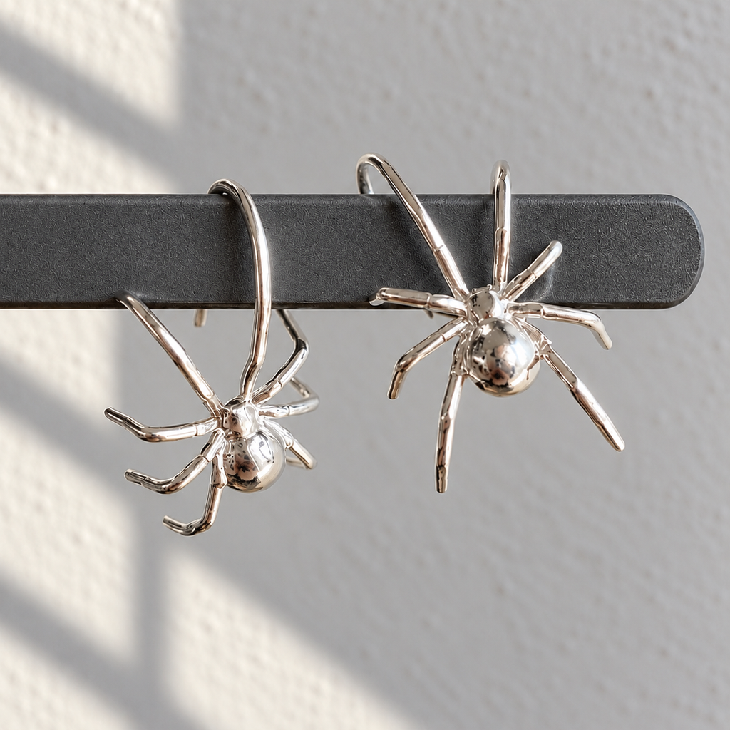Nightweaver Spider Ear Hook