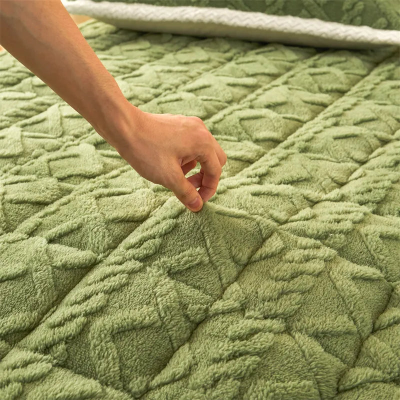 Ahahay | Thick Warm Winter Blanket Mattress Pad