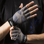 Women's fitness gloves with non-slip palm and breathable mesh 
Maetiva