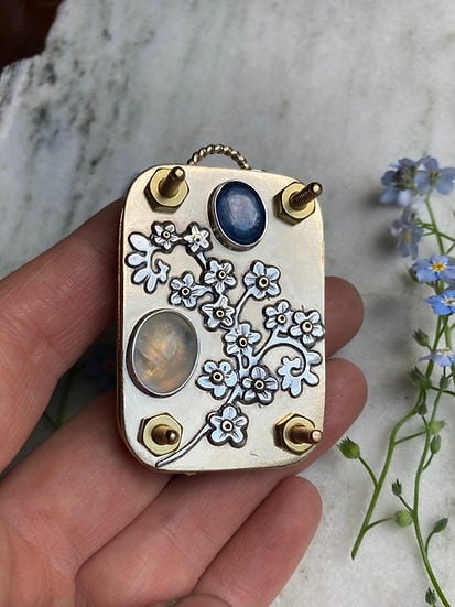 Ahahay | Mini Flower Press | Compact Botanical Keepsake Maker | Portable Craft Tool