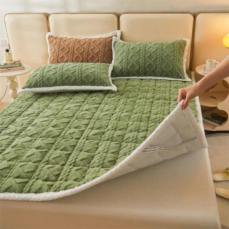 Ahahay | Thick Warm Winter Blanket Mattress Pad