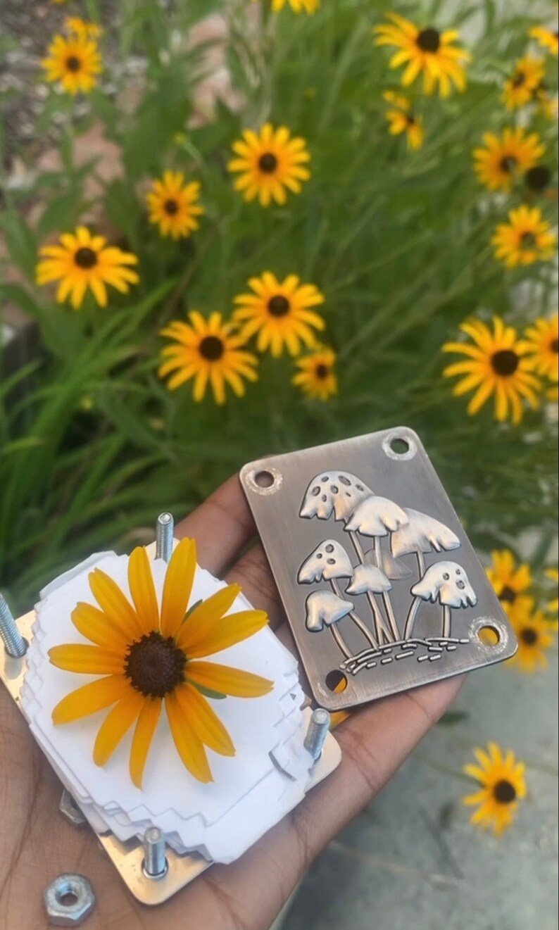 Ahahay | Mini Flower Press | Compact Botanical Keepsake Maker | Portable Craft Tool