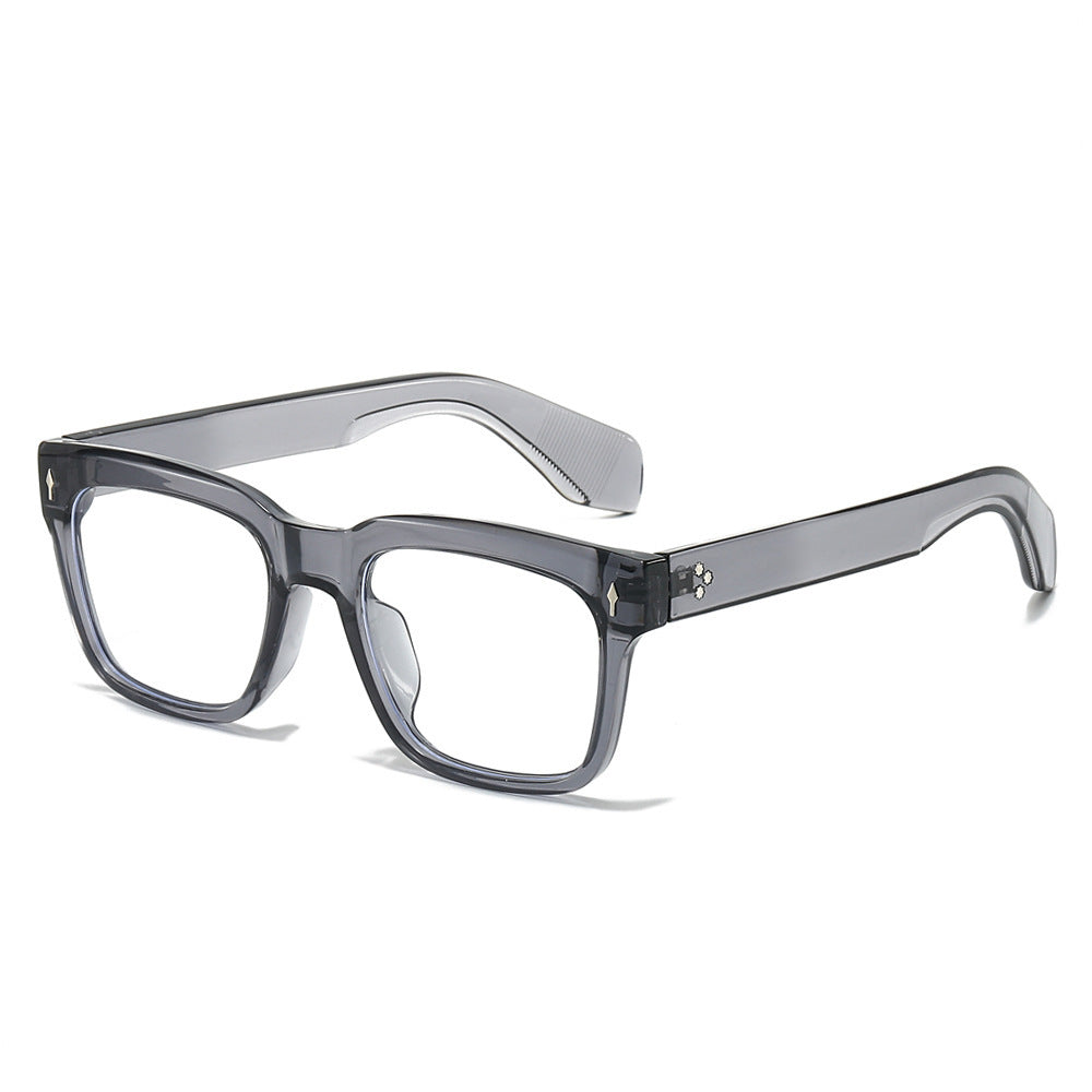 Sleek Square Frame Sunglasses 
Maetiva