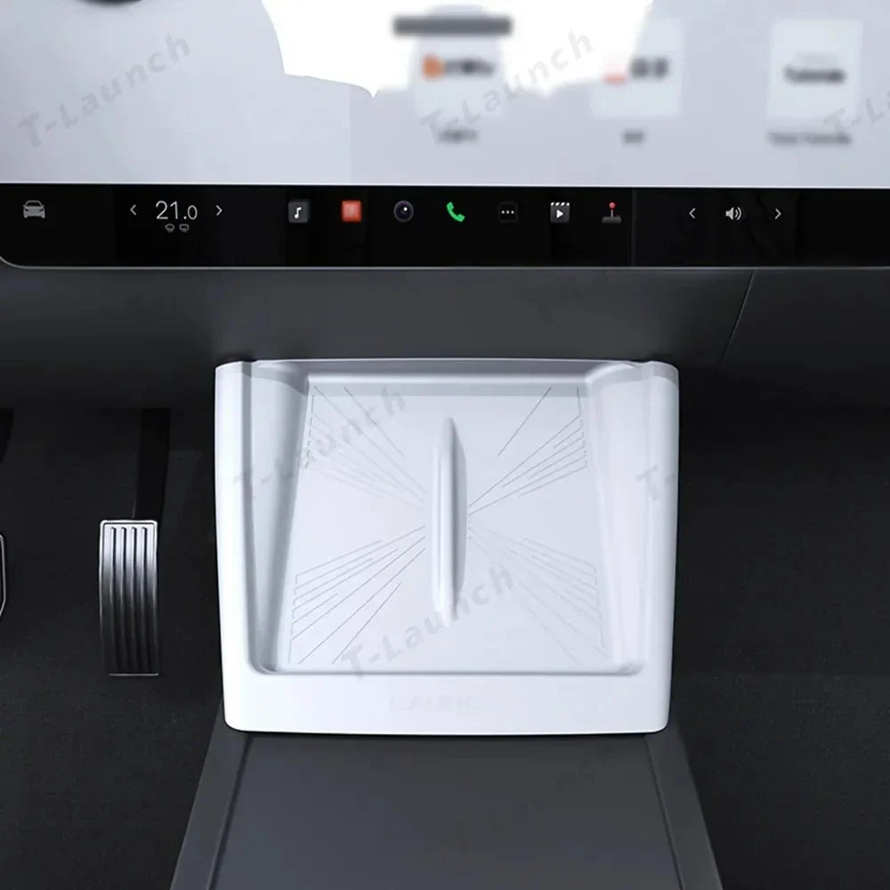 Full-Cover Non-Slip Silicone Wireless Charging Area Mat for Tesla Model Y Juniper 2025+ / Model 3 Highland 2024+