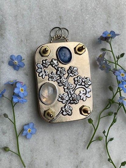 Ahahay | Mini Flower Press | Compact Botanical Keepsake Maker | Portable Craft Tool